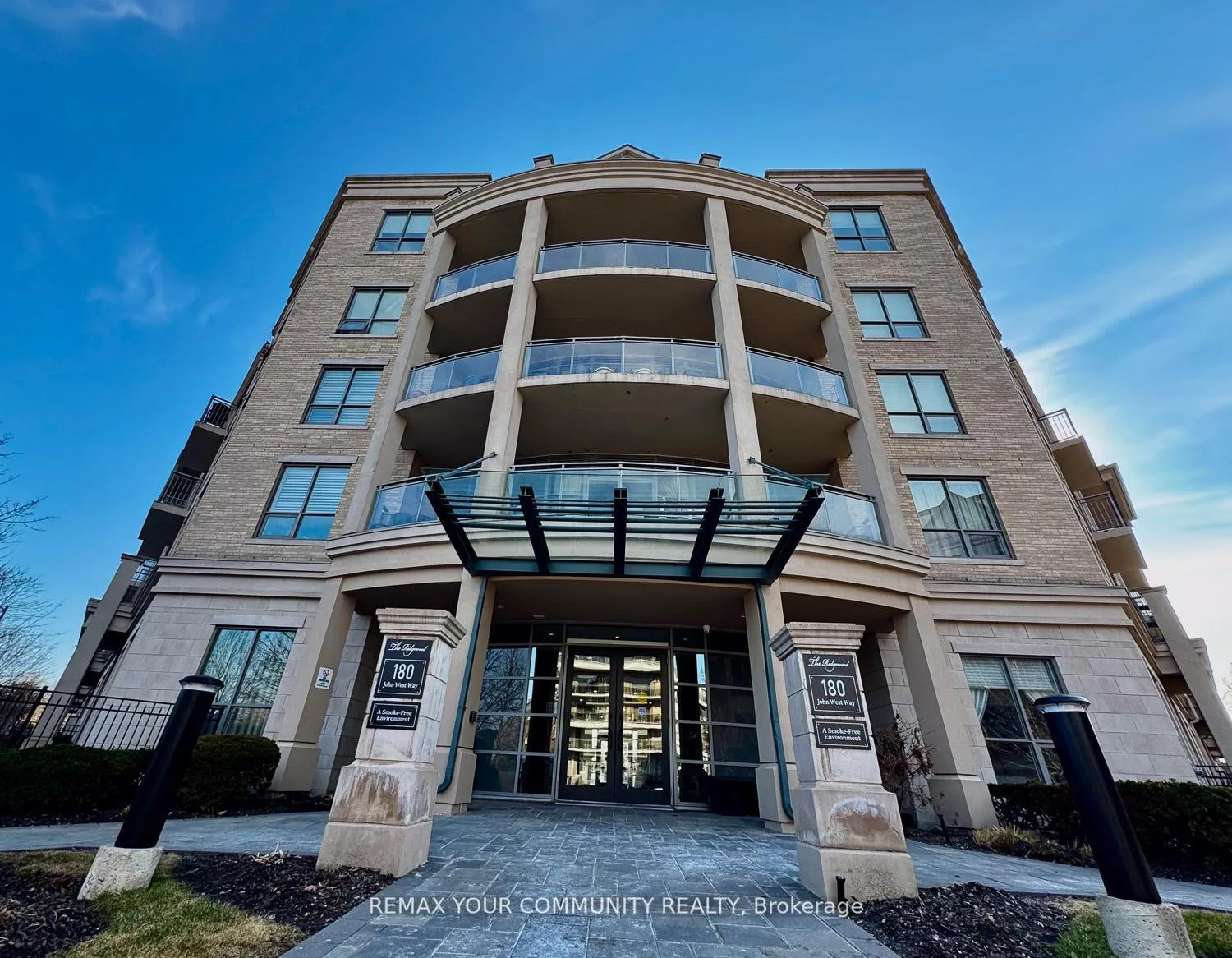 Photo 1 of Unit 413, 180 John West Way, Aurora, Bayview Wellington — HOMEH