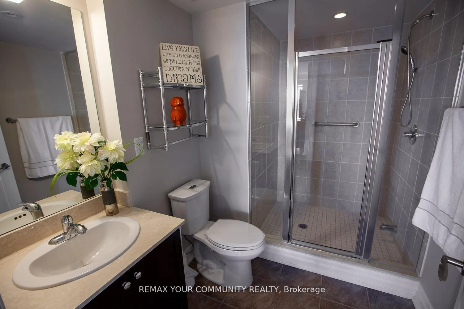 Photo 17 of Unit 413, 180 John West Way, Aurora, Bayview Wellington — HOMEH