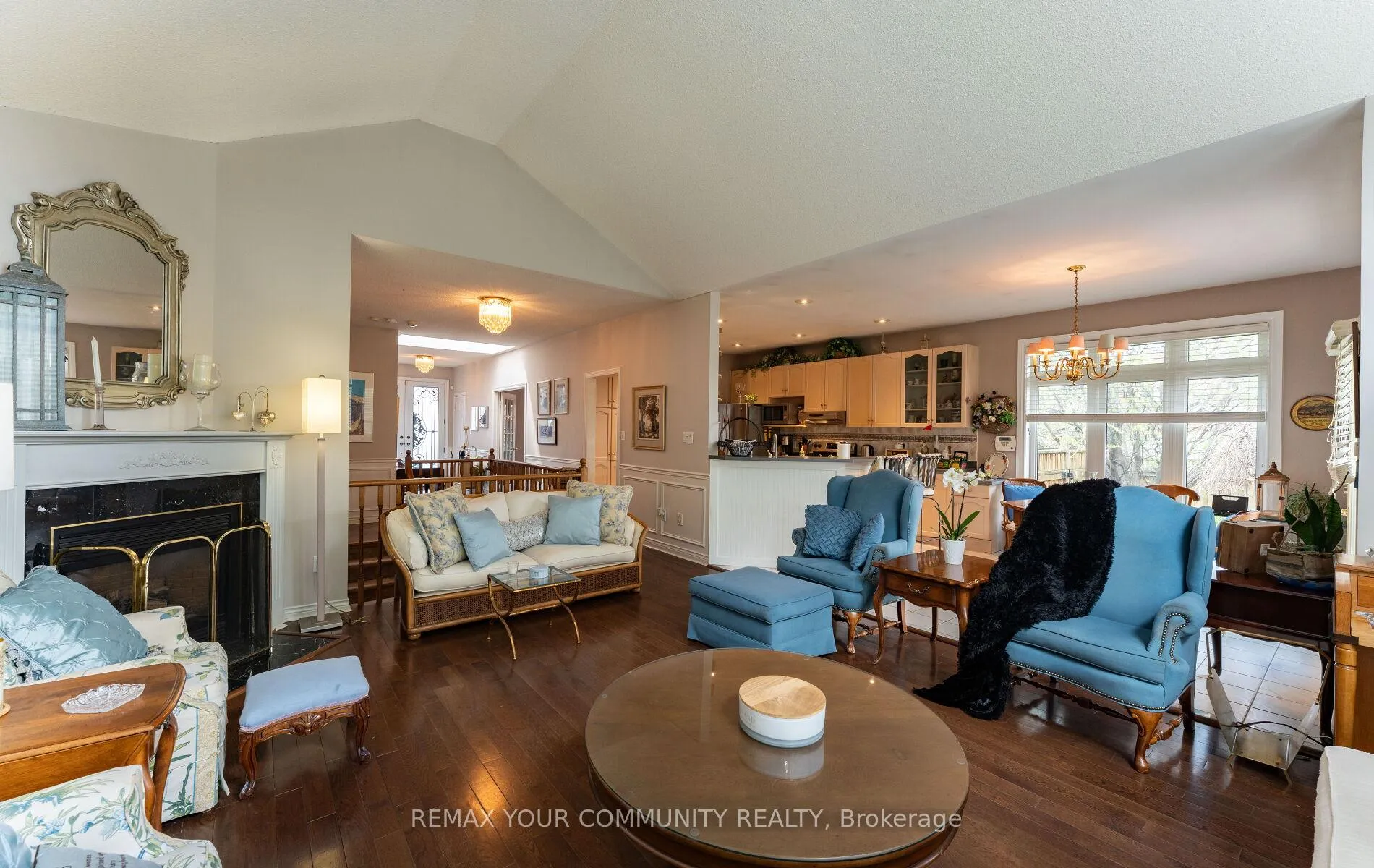 Photo 10 of 863 Shadrach Drive, Newmarket, Stonehaven-Wyndham — HOMEH