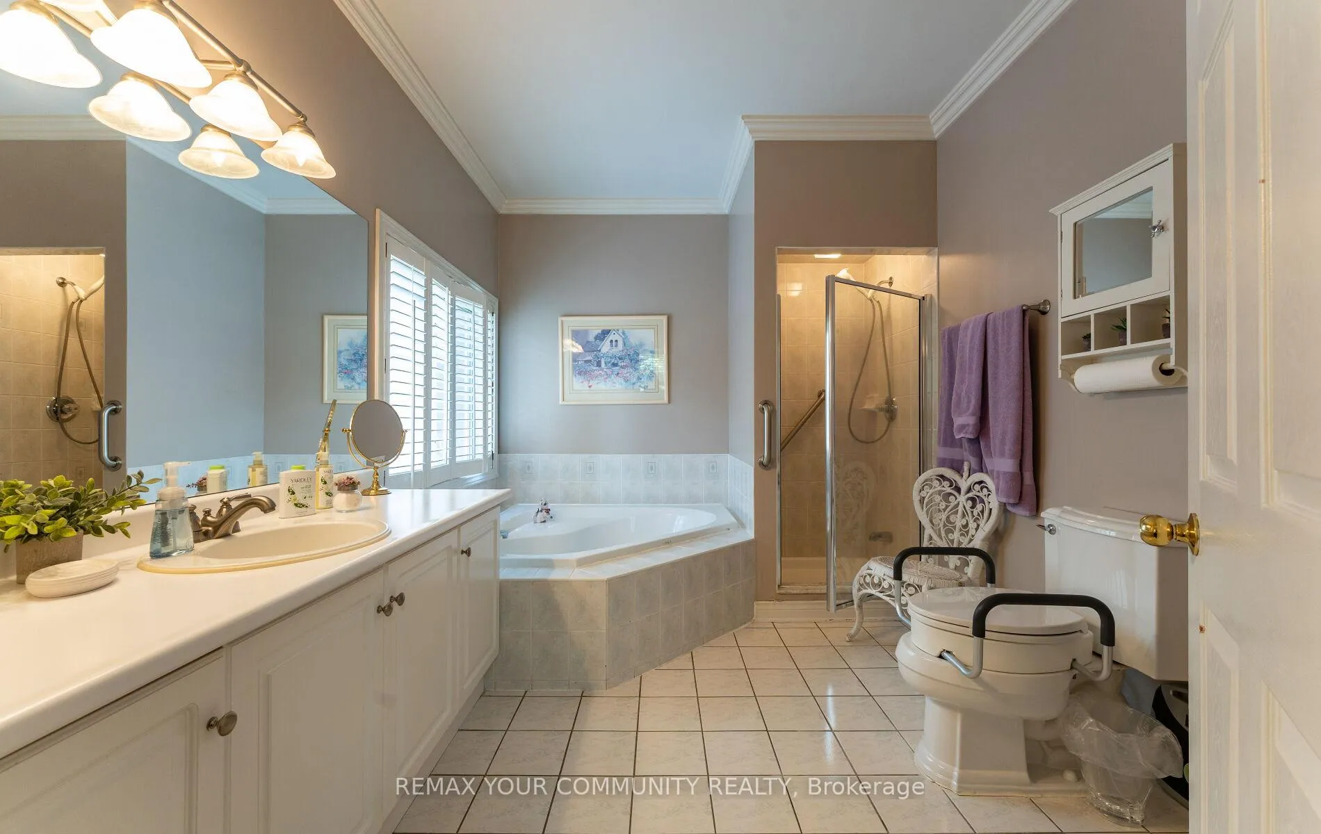 Photo 21 of 863 Shadrach Drive, Newmarket, Stonehaven-Wyndham — HOMEH