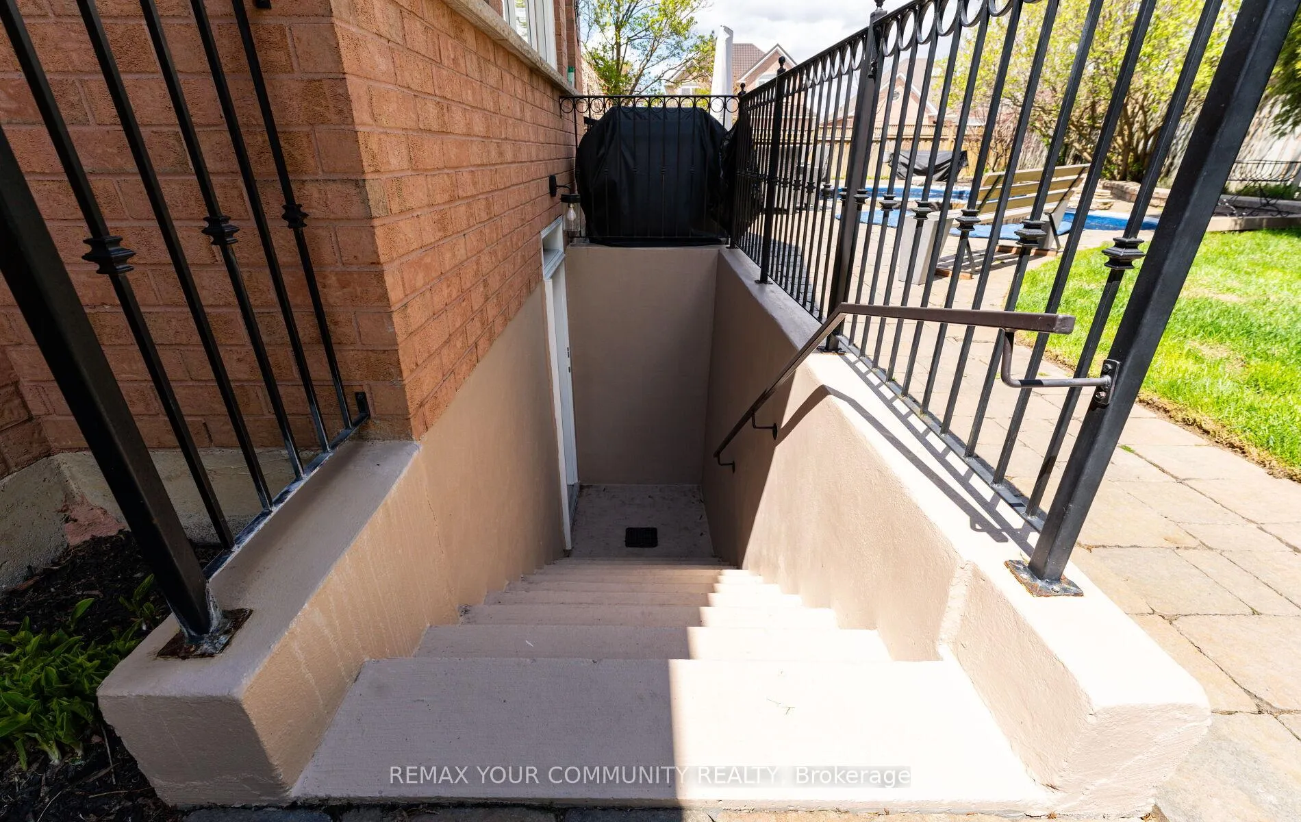 Photo 32 of 863 Shadrach Drive, Newmarket, Stonehaven-Wyndham — HOMEH