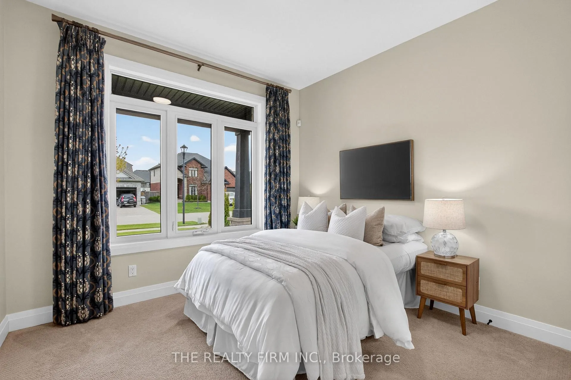 Photo 6 of 95 Mayapple Crescent, Middlesex Centre, Ilderton — HOMEH