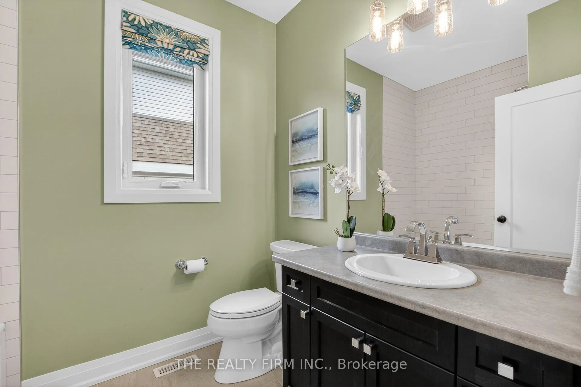 Photo 8 of 95 Mayapple Crescent, Middlesex Centre, Ilderton — HOMEH