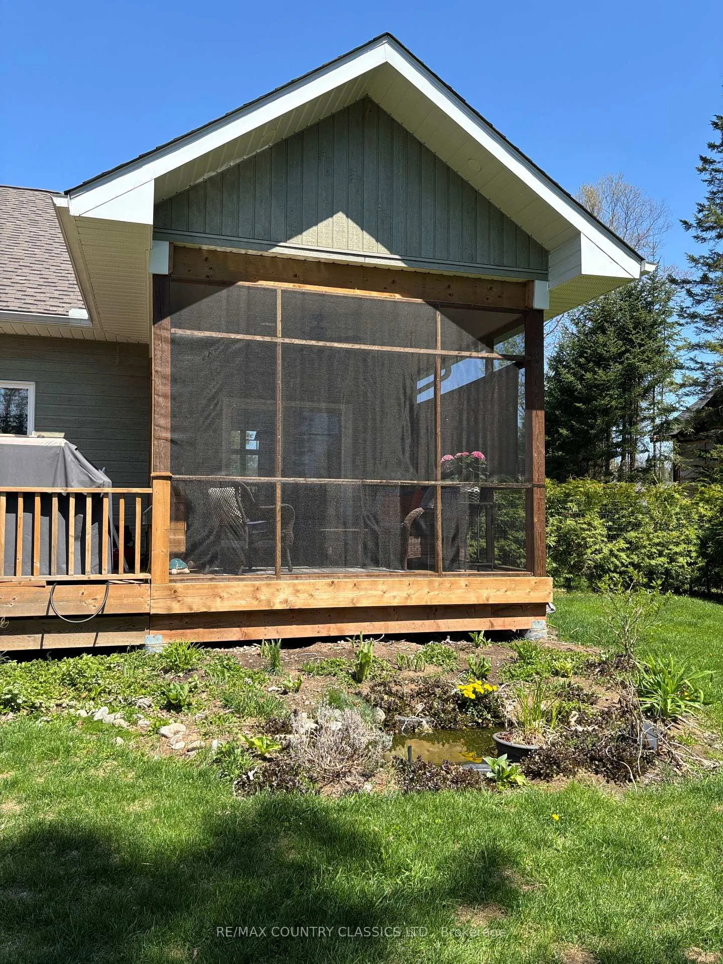 Photo 12 of 32 Bancroft Ridge Drive, Bancroft, Bancroft Ward — HOMEH