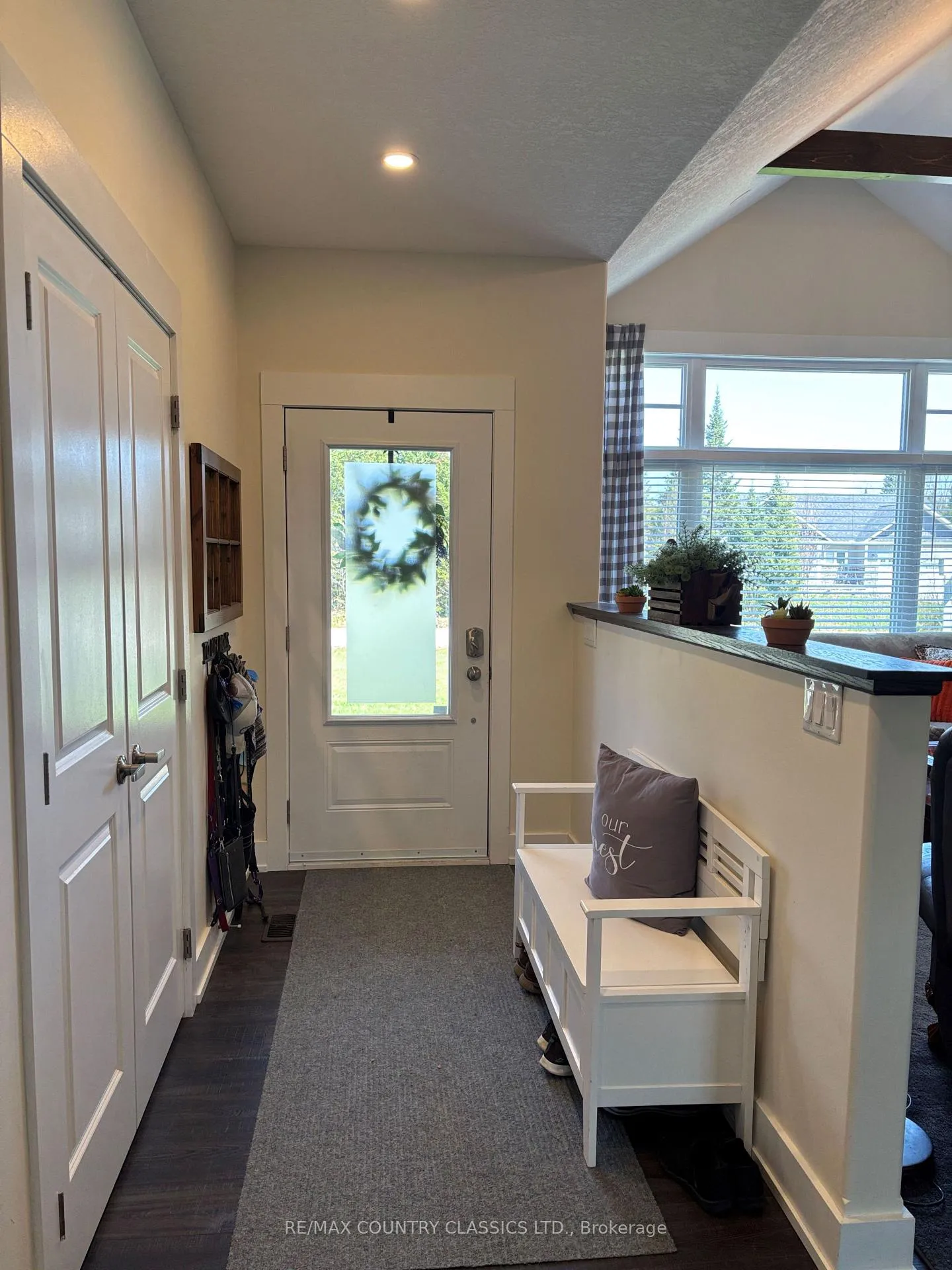 Photo 25 of 32 Bancroft Ridge Drive, Bancroft, Bancroft Ward — HOMEH