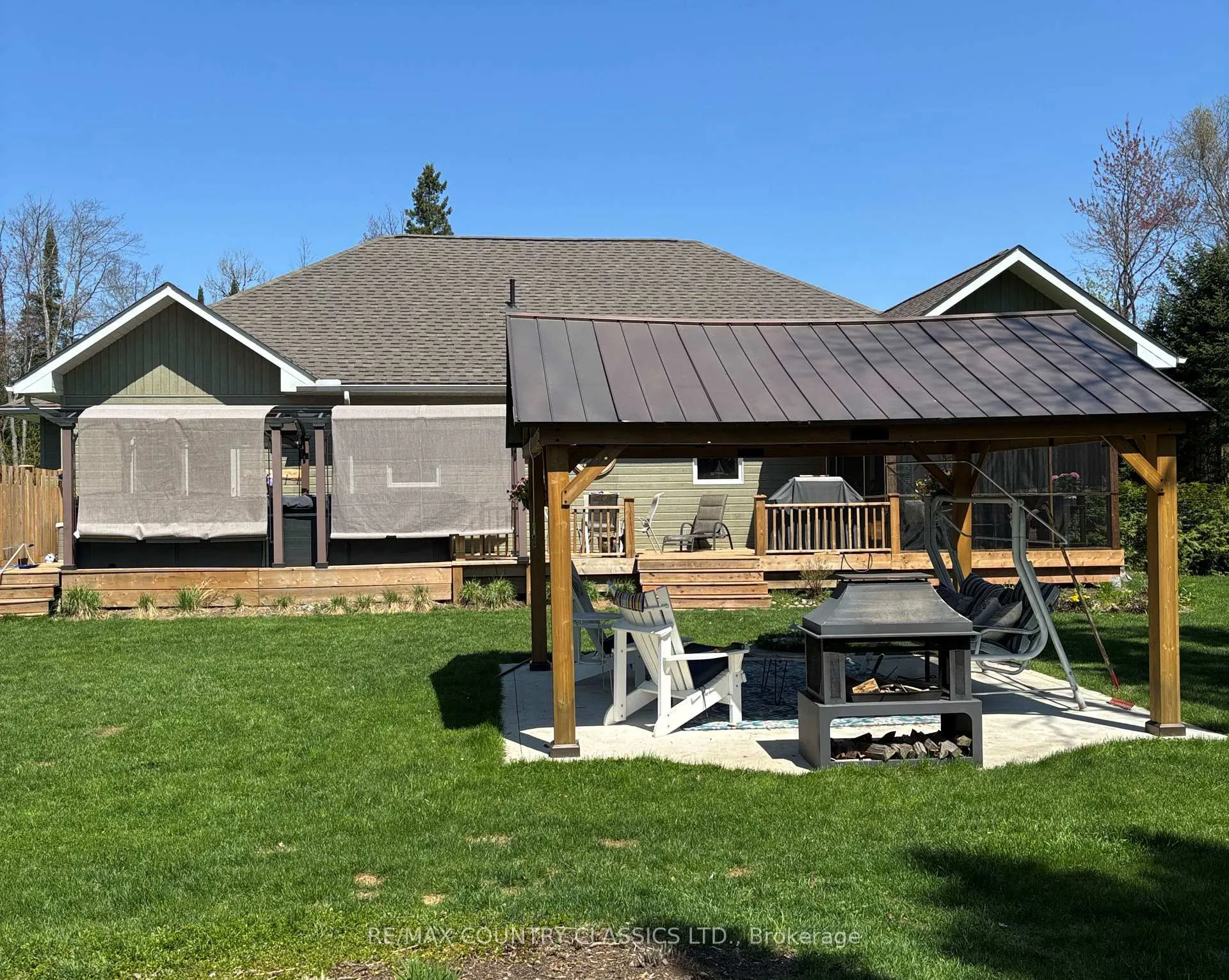 Photo 27 of 32 Bancroft Ridge Drive, Bancroft, Bancroft Ward — HOMEH