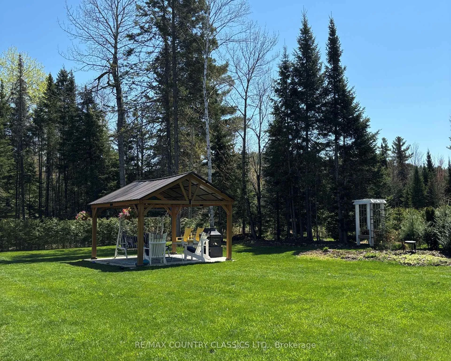 Photo 29 of 32 Bancroft Ridge Drive, Bancroft, Bancroft Ward — HOMEH