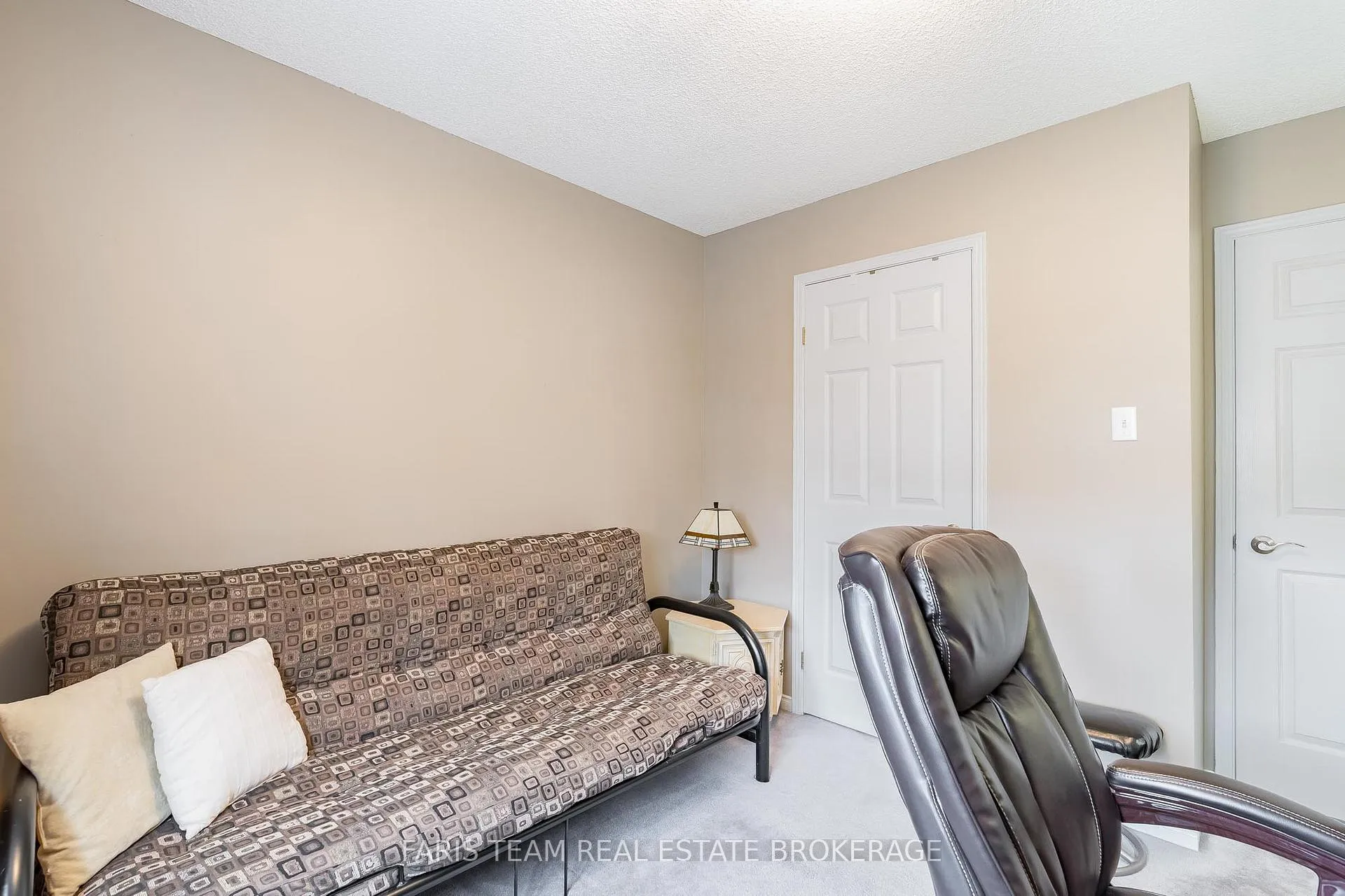 Photo 22 of 534 Wellington Street, Midland — HOMEH