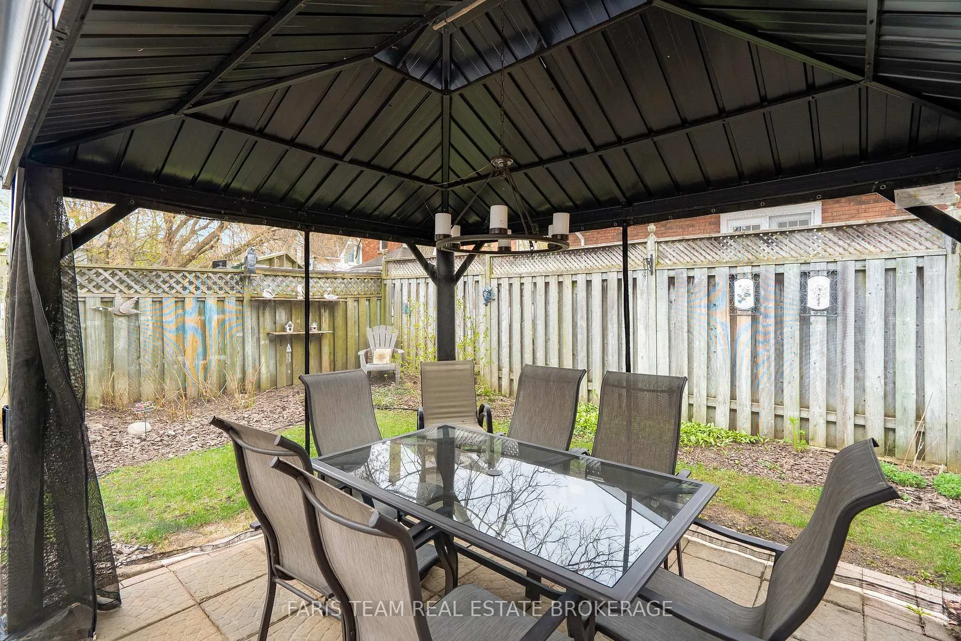 Photo 29 of 534 Wellington Street, Midland — HOMEH