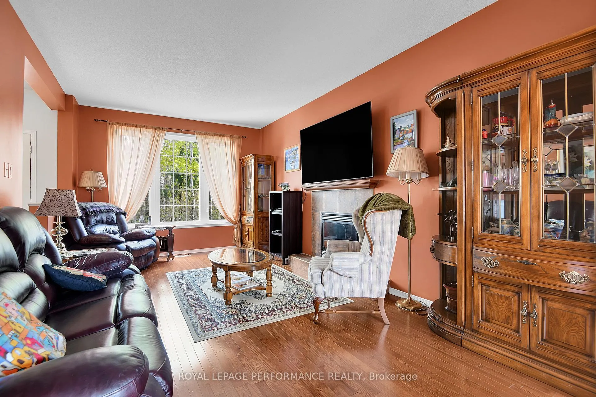 Photo 7 of 317 Parkin Circle, Ottawa, Blossom Park/Kemp Park/Findlay Creek — HOMEH