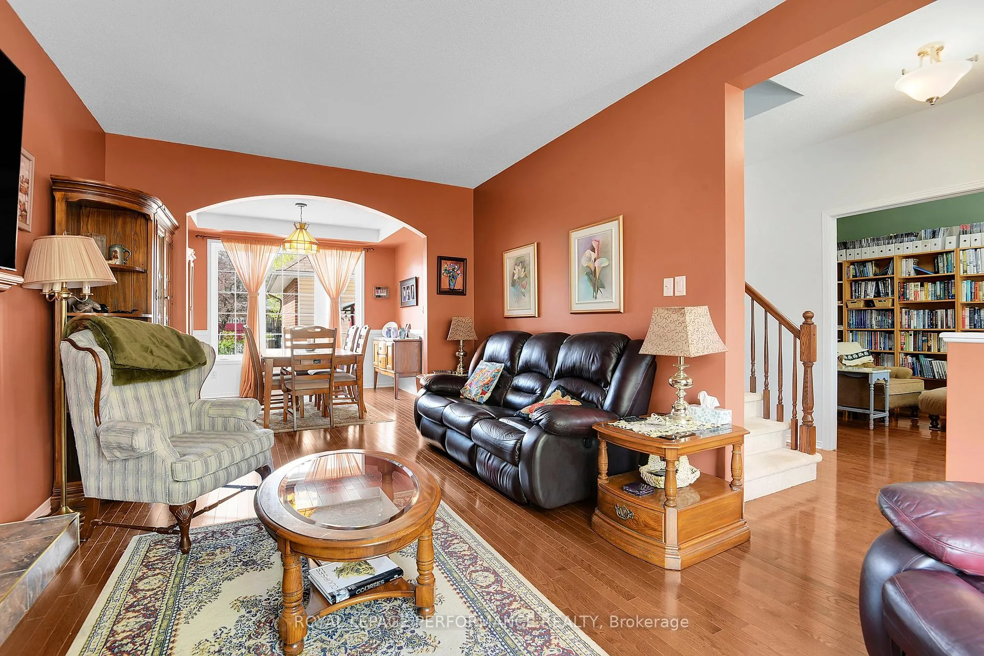 Photo 8 of 317 Parkin Circle, Ottawa, Blossom Park/Kemp Park/Findlay Creek — HOMEH