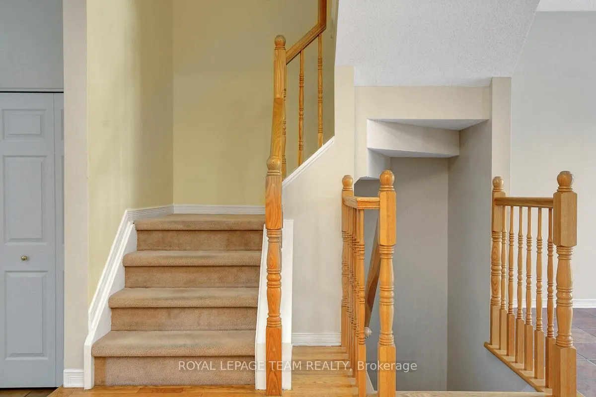 Photo 22 of 57 Cargrove Private, Ottawa, Carson Meadows — HOMEH