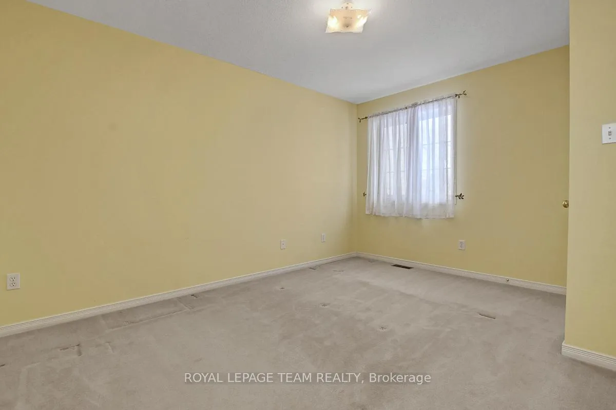 Photo 24 of 57 Cargrove Private, Ottawa, Carson Meadows — HOMEH