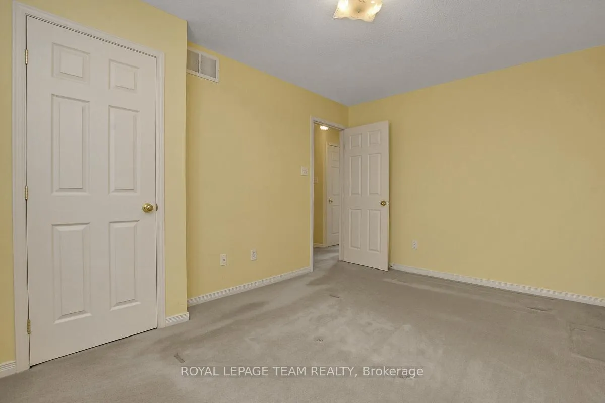 Photo 26 of 57 Cargrove Private, Ottawa, Carson Meadows — HOMEH