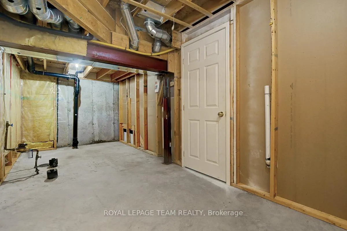 Photo 39 of 57 Cargrove Private, Ottawa, Carson Meadows — HOMEH