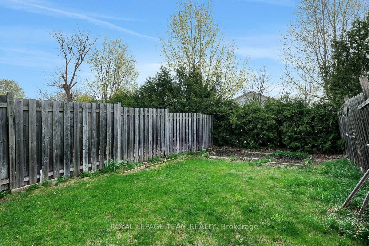 Photo 40 of 57 Cargrove Private, Ottawa, Carson Meadows — HOMEH