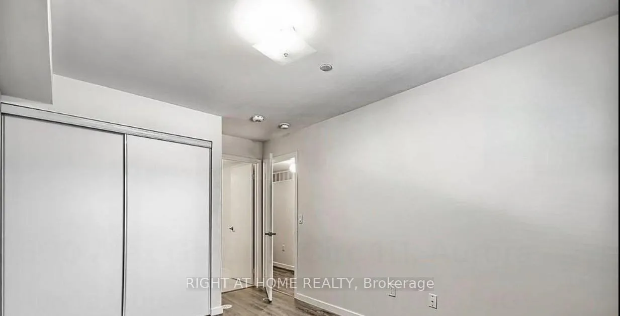 Photo 11 of Unit 111, 600 Alex Gardner Circle, Aurora, Aurora Village — HOMEH