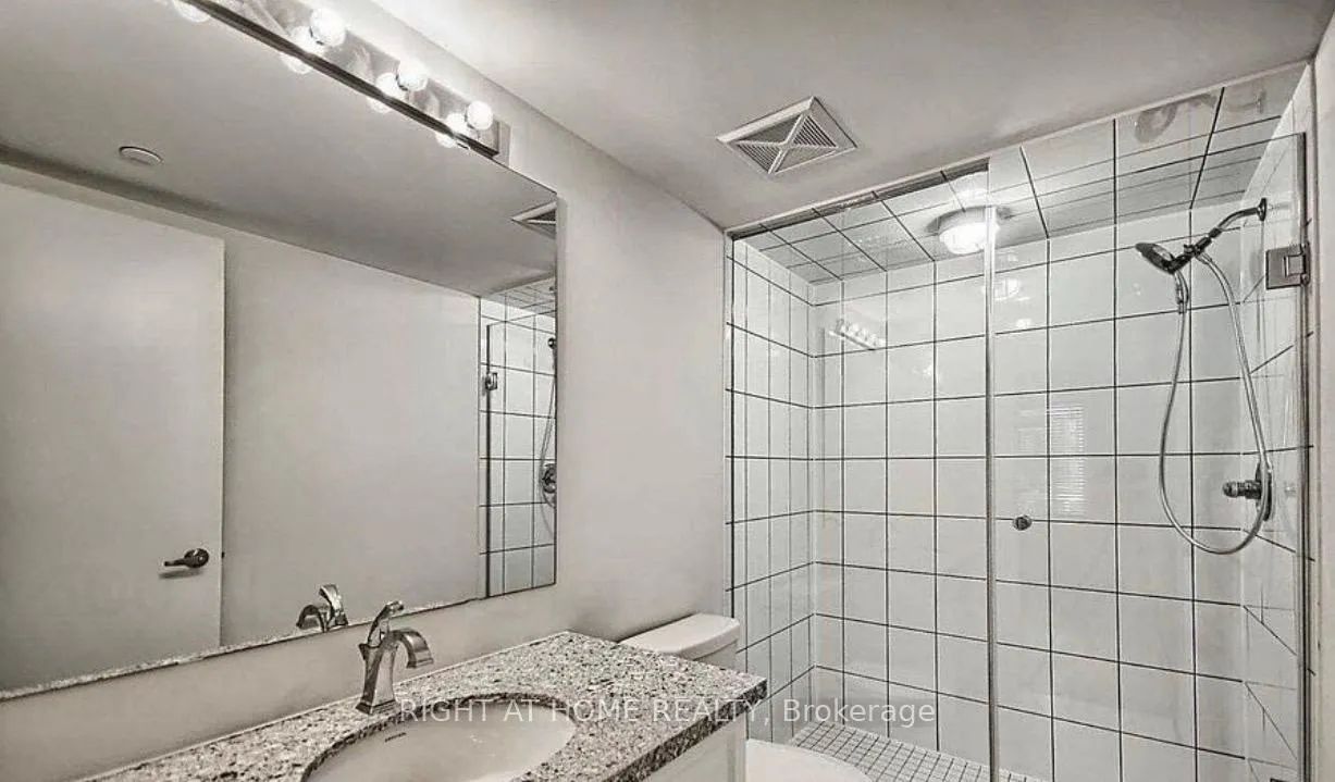 Photo 12 of Unit 111, 600 Alex Gardner Circle, Aurora, Aurora Village — HOMEH