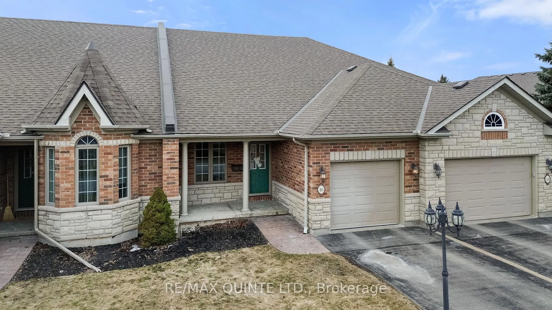 Photo 2 of Unit 16, 25 Heartwood Drive, Belleville, Belleville Ward — HOMEH