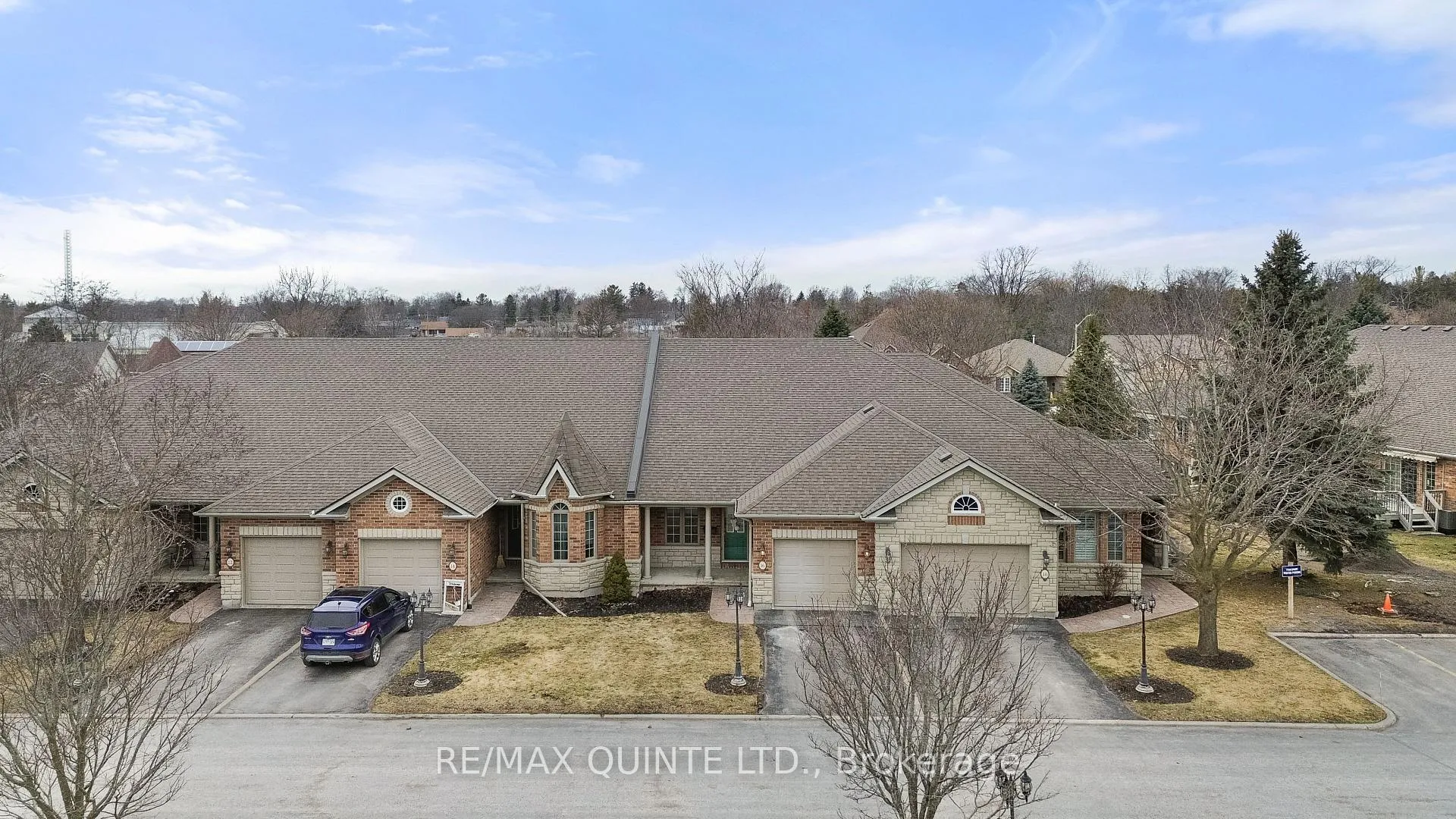 Photo 4 of Unit 16, 25 Heartwood Drive, Belleville, Belleville Ward — HOMEH
