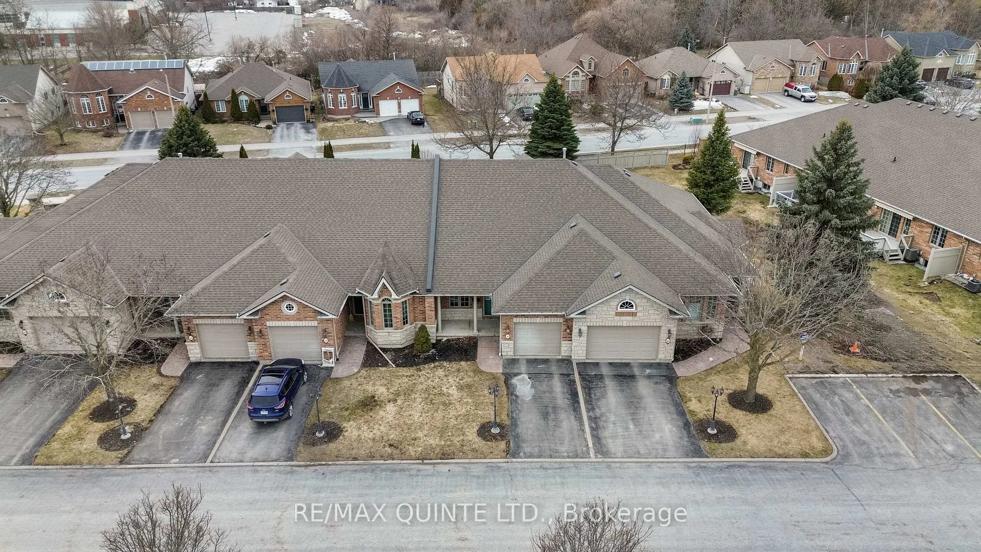 Photo 5 of Unit 16, 25 Heartwood Drive, Belleville, Belleville Ward — HOMEH