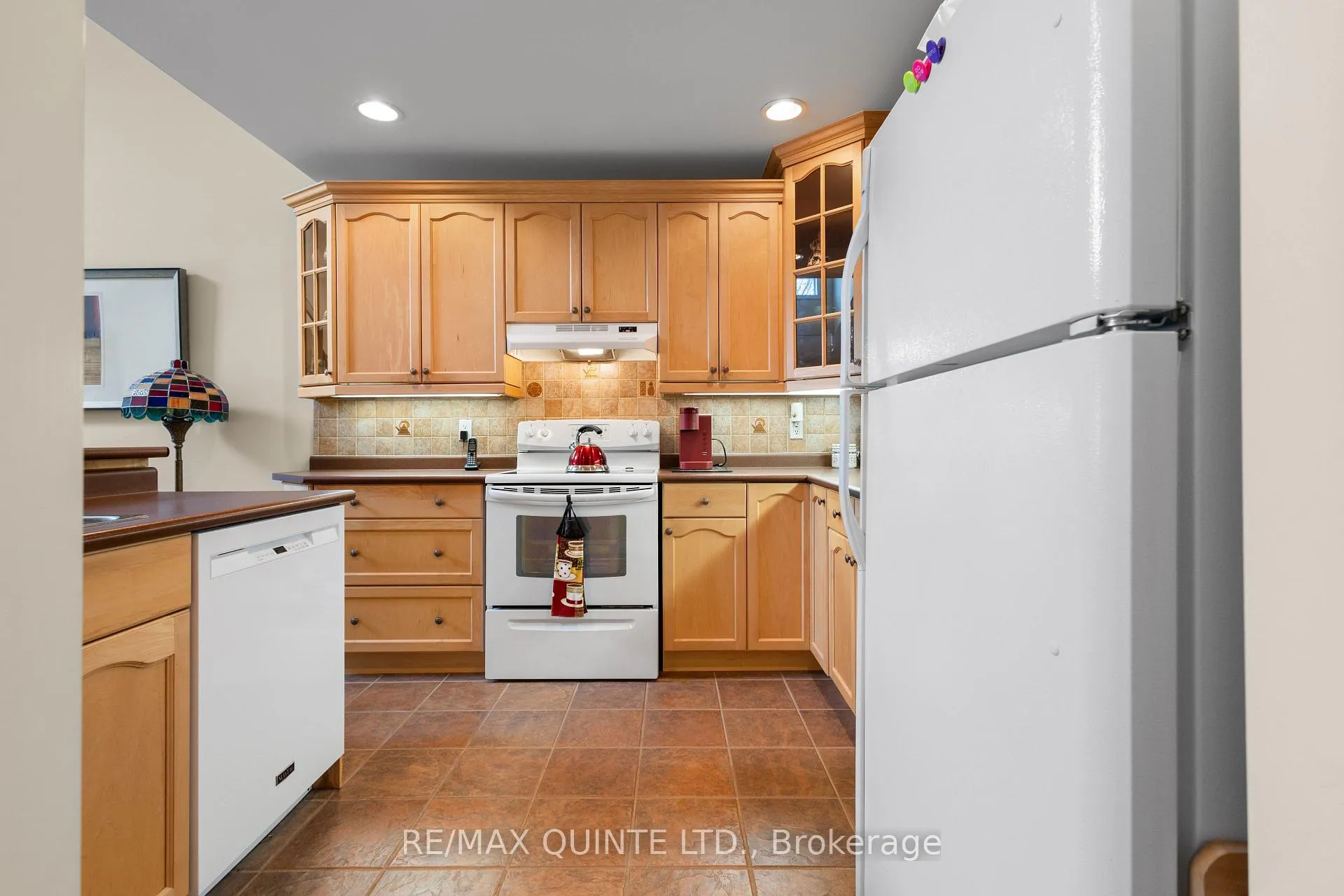 Photo 12 of Unit 16, 25 Heartwood Drive, Belleville, Belleville Ward — HOMEH
