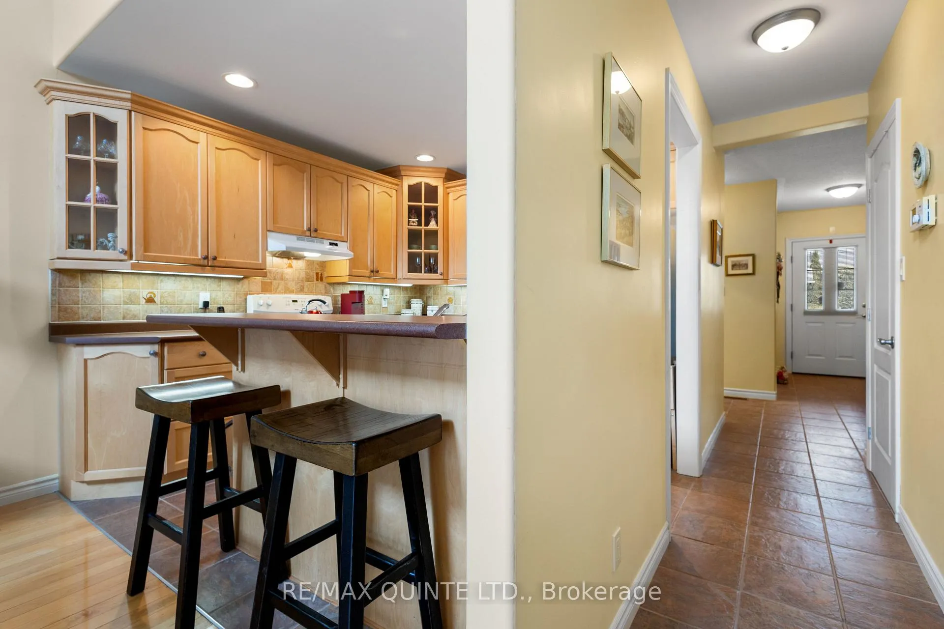 Photo 16 of Unit 16, 25 Heartwood Drive, Belleville, Belleville Ward — HOMEH