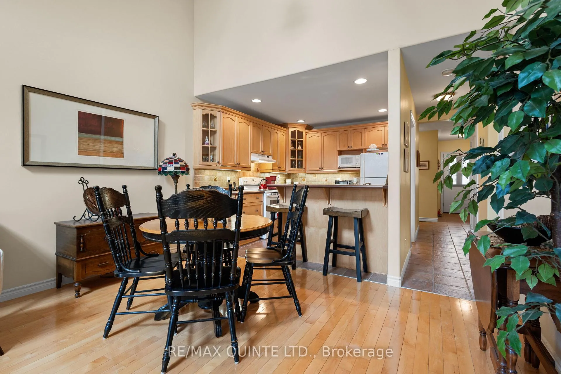 Photo 18 of Unit 16, 25 Heartwood Drive, Belleville, Belleville Ward — HOMEH