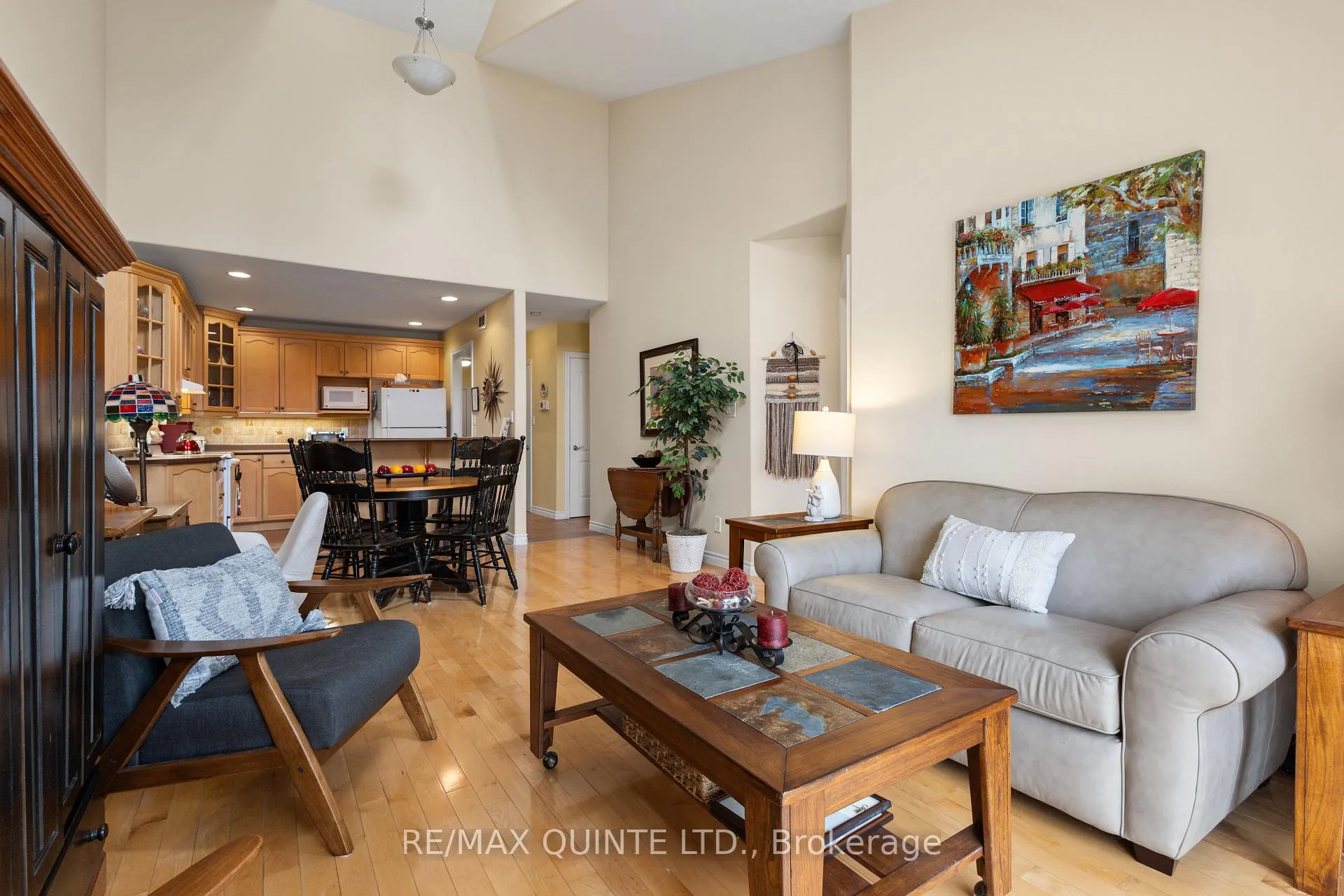 Photo 22 of Unit 16, 25 Heartwood Drive, Belleville, Belleville Ward — HOMEH