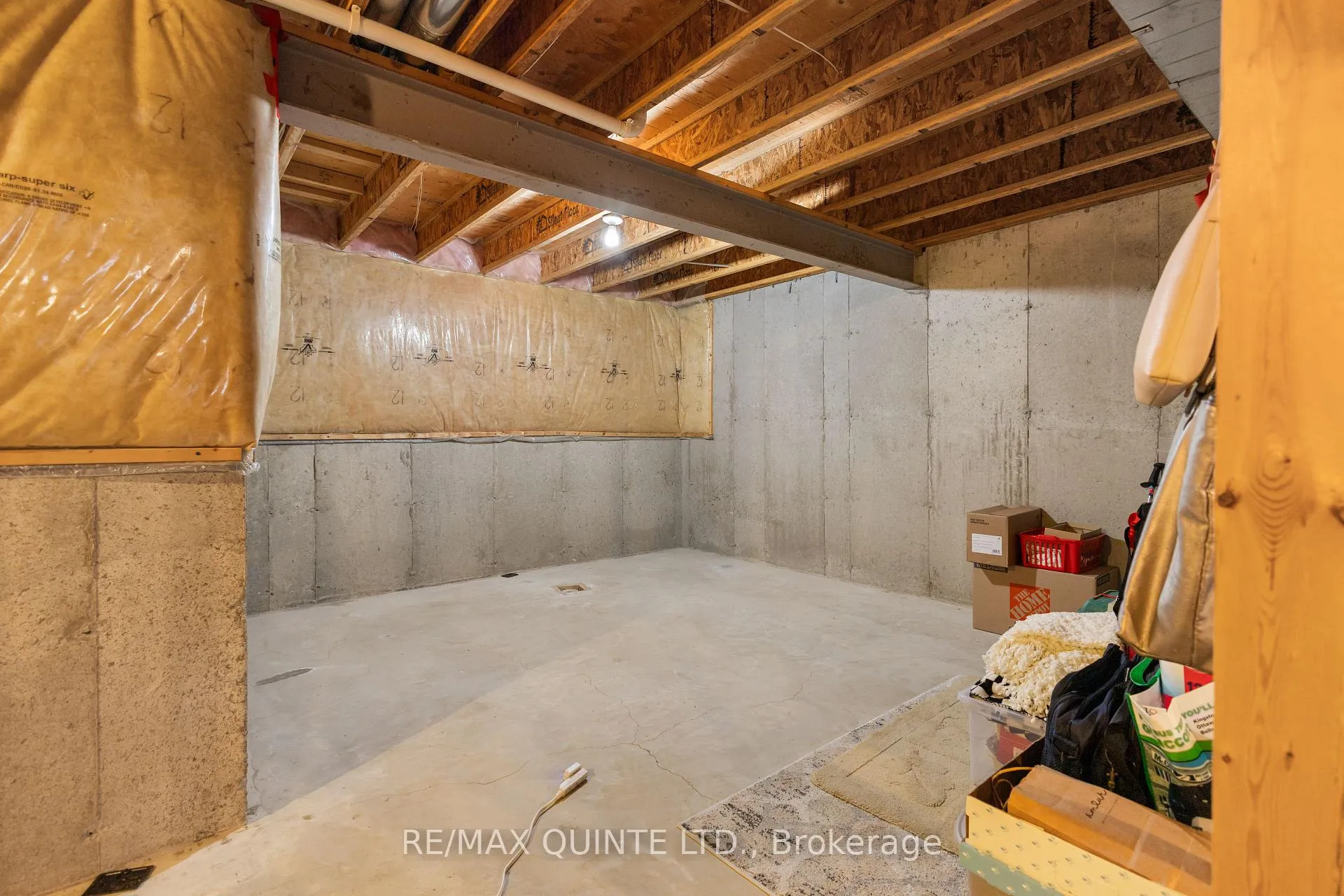 Photo 40 of Unit 16, 25 Heartwood Drive, Belleville, Belleville Ward — HOMEH
