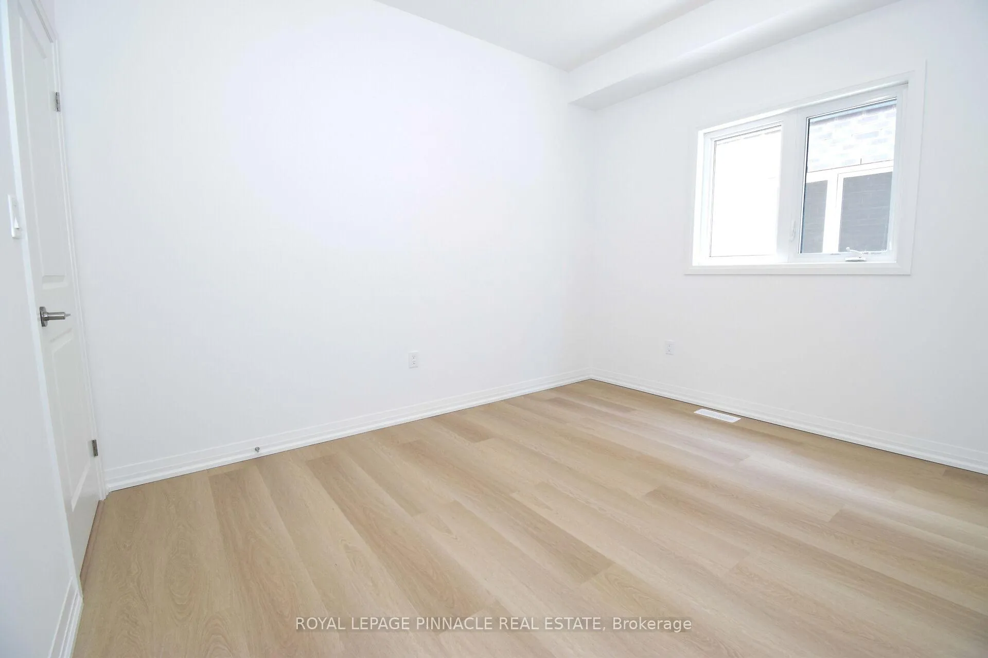 Photo 16 of 96 Acacia Road, Pelham, Fonthill — HOMEH