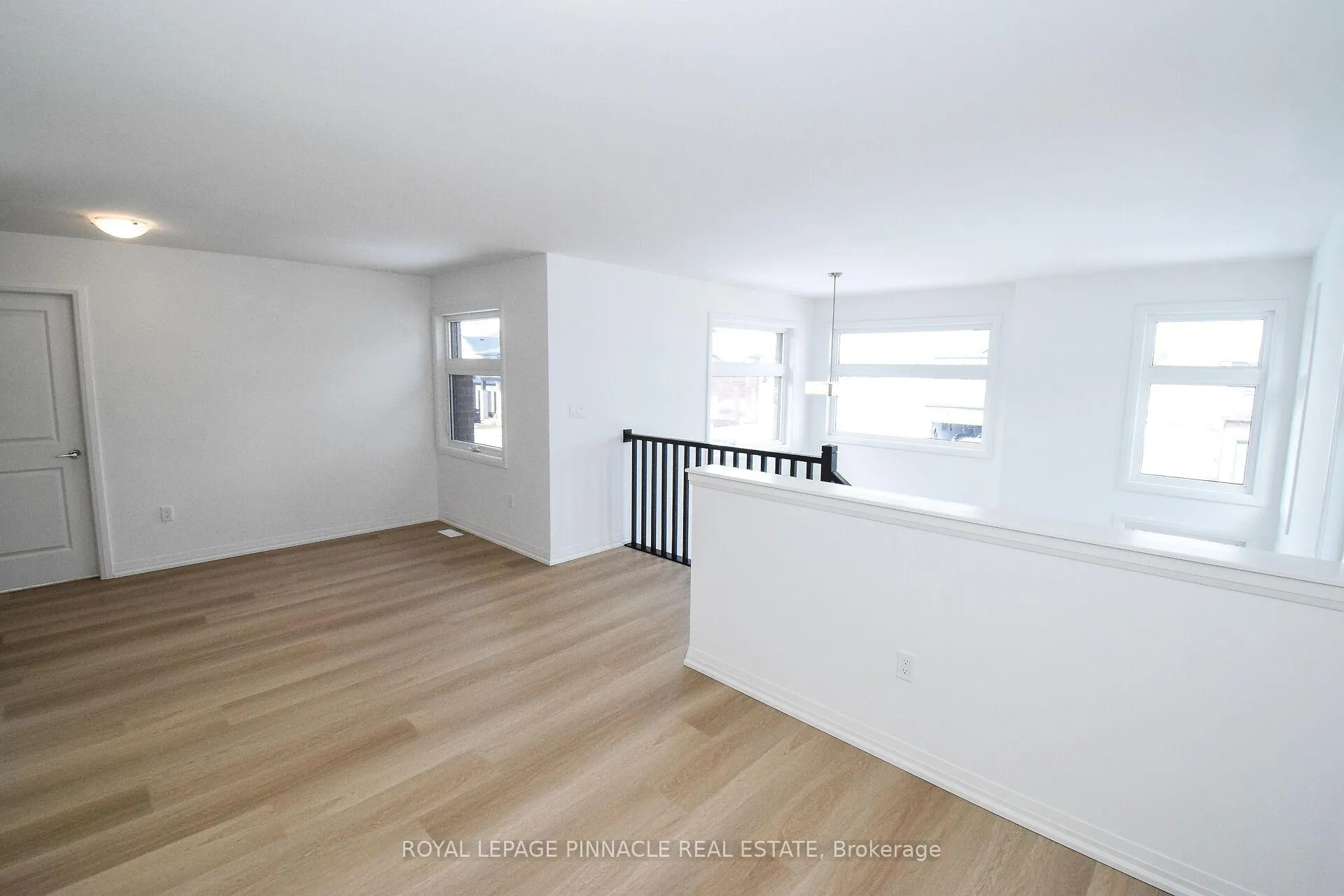 Photo 23 of 96 Acacia Road, Pelham, Fonthill — HOMEH