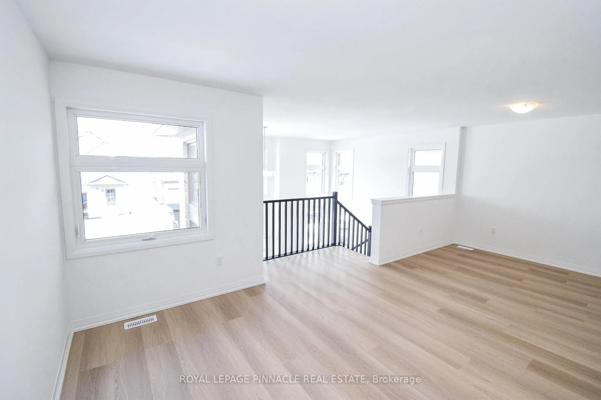 Photo 24 of 96 Acacia Road, Pelham, Fonthill — HOMEH