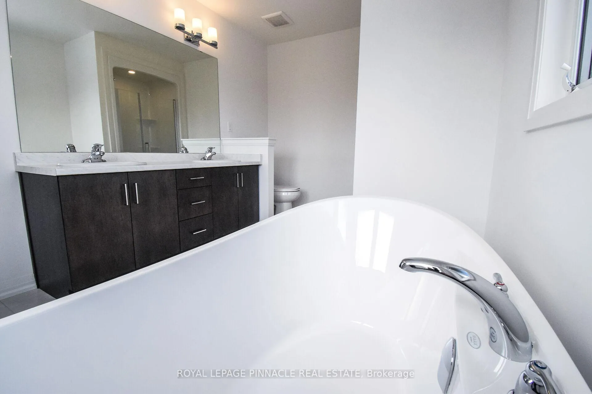 Photo 30 of 96 Acacia Road, Pelham, Fonthill — HOMEH