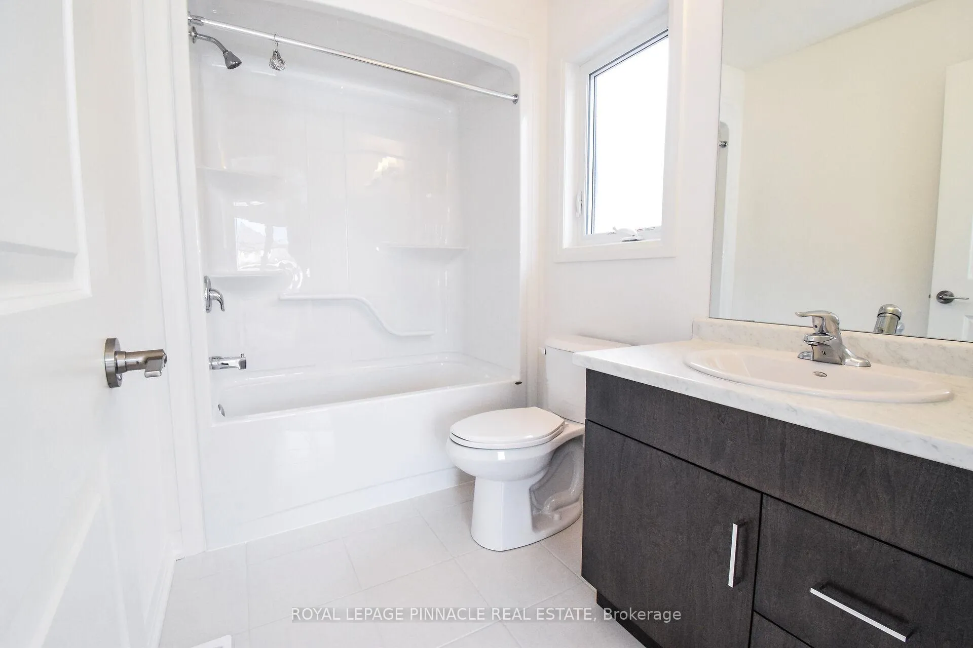 Photo 38 of 96 Acacia Road, Pelham, Fonthill — HOMEH