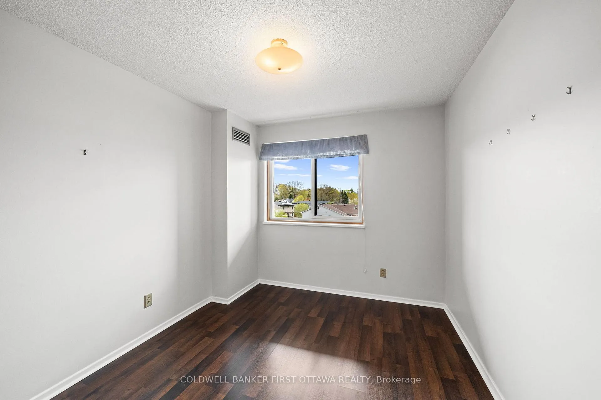 Photo 23 of Unit 411, 1100 Ambleside Drive, Ottawa, Woodroffe — HOMEH