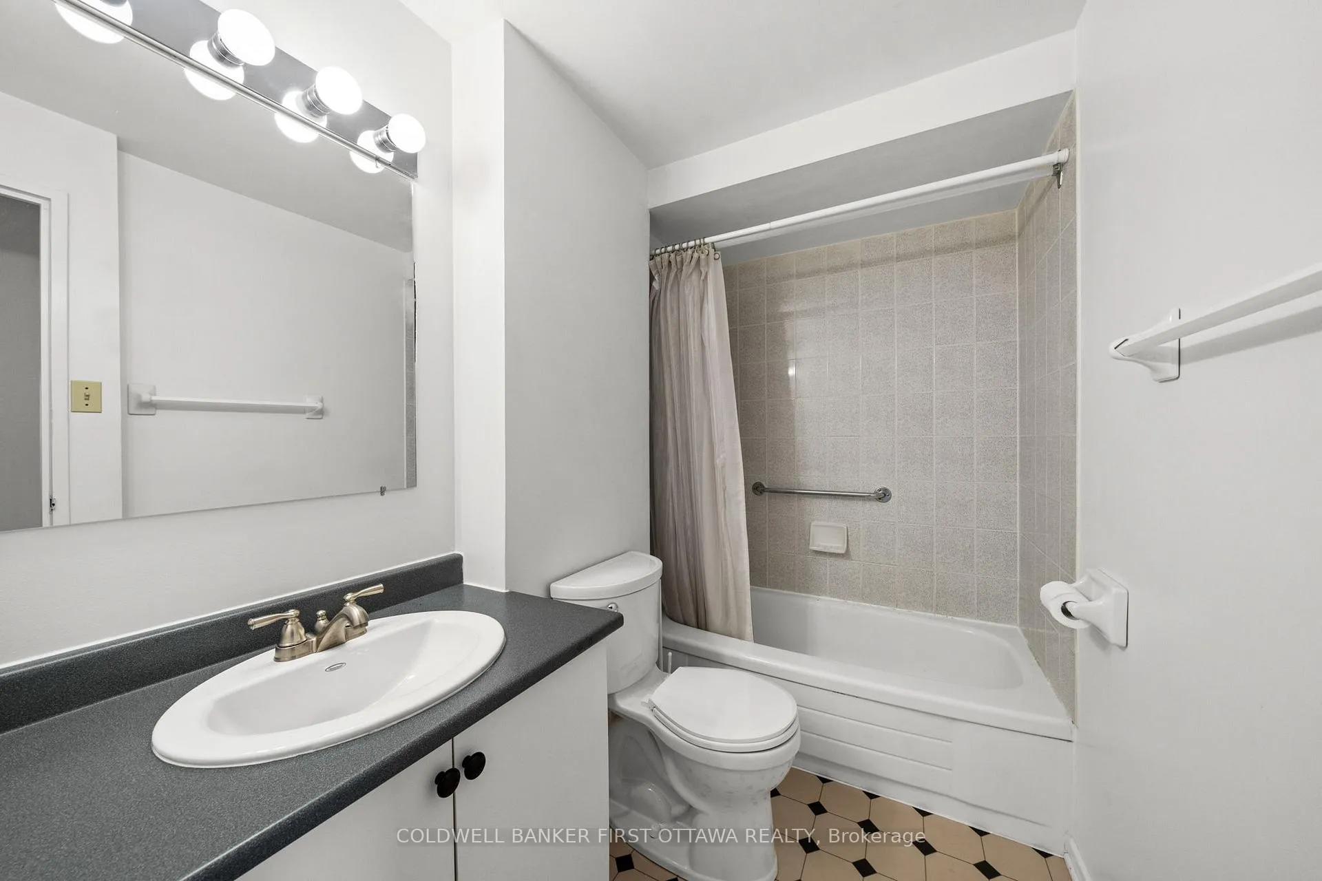 Photo 28 of Unit 411, 1100 Ambleside Drive, Ottawa, Woodroffe — HOMEH