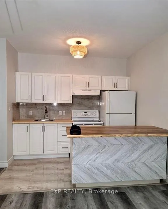 Photo 3 of Unit 8, 300 Main Street, Deseronto, Deseronto (Town) — HOMEH