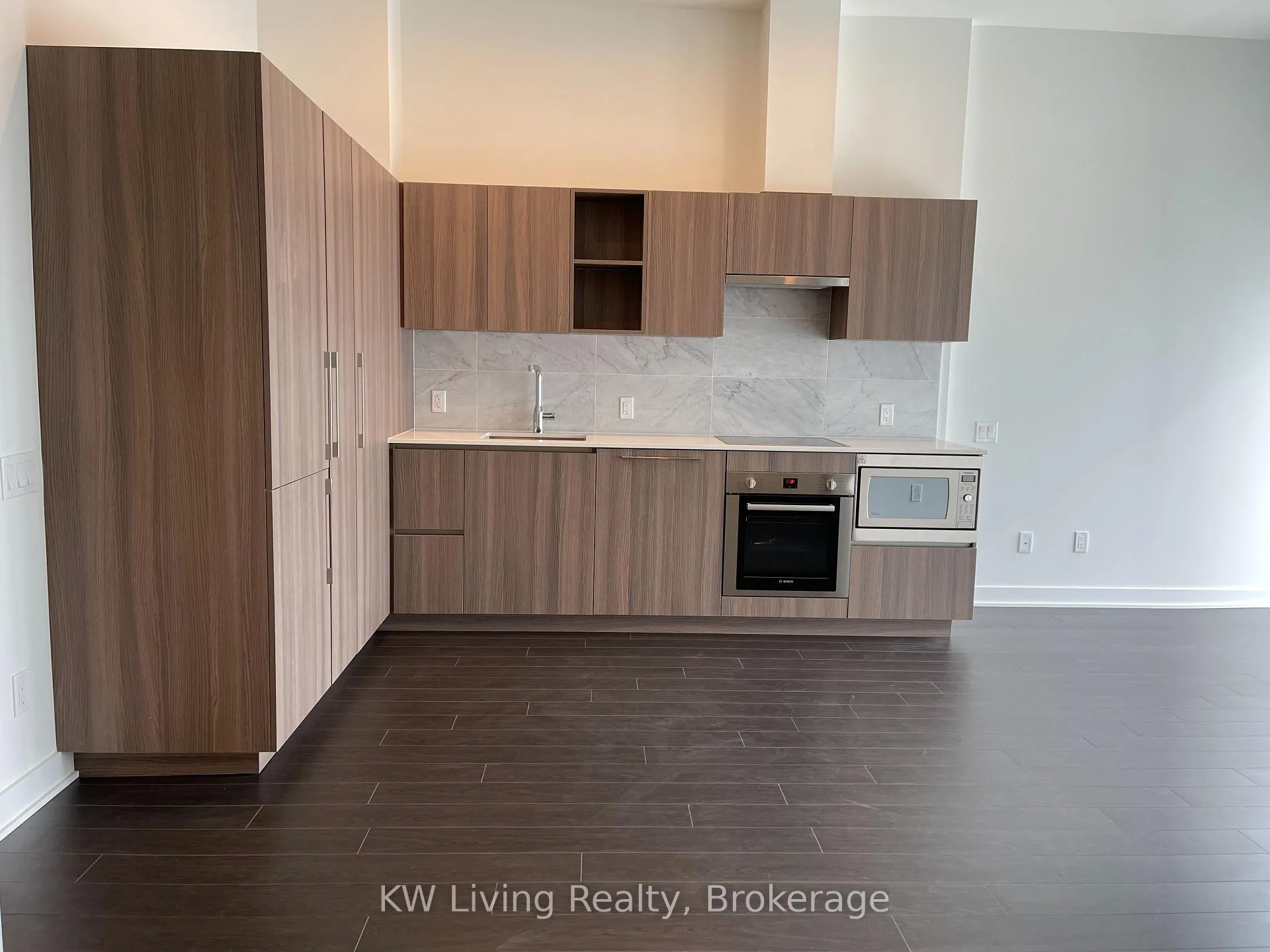 Photo 7 of Unit 4210, 19 Bathurst Street, Toronto, Waterfront Communities — HOMEH