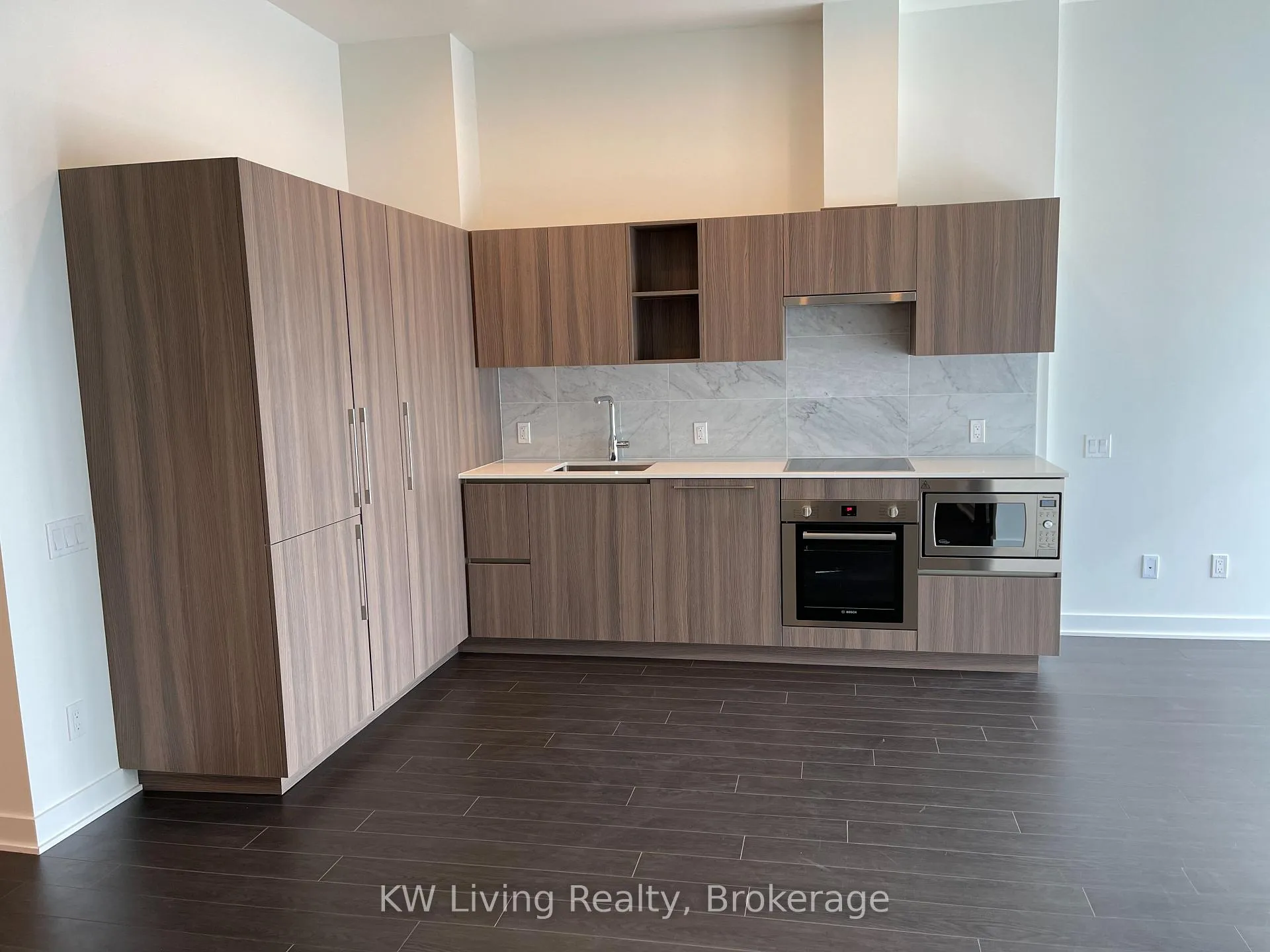 Photo 9 of Unit 4210, 19 Bathurst Street, Toronto, Waterfront Communities — HOMEH