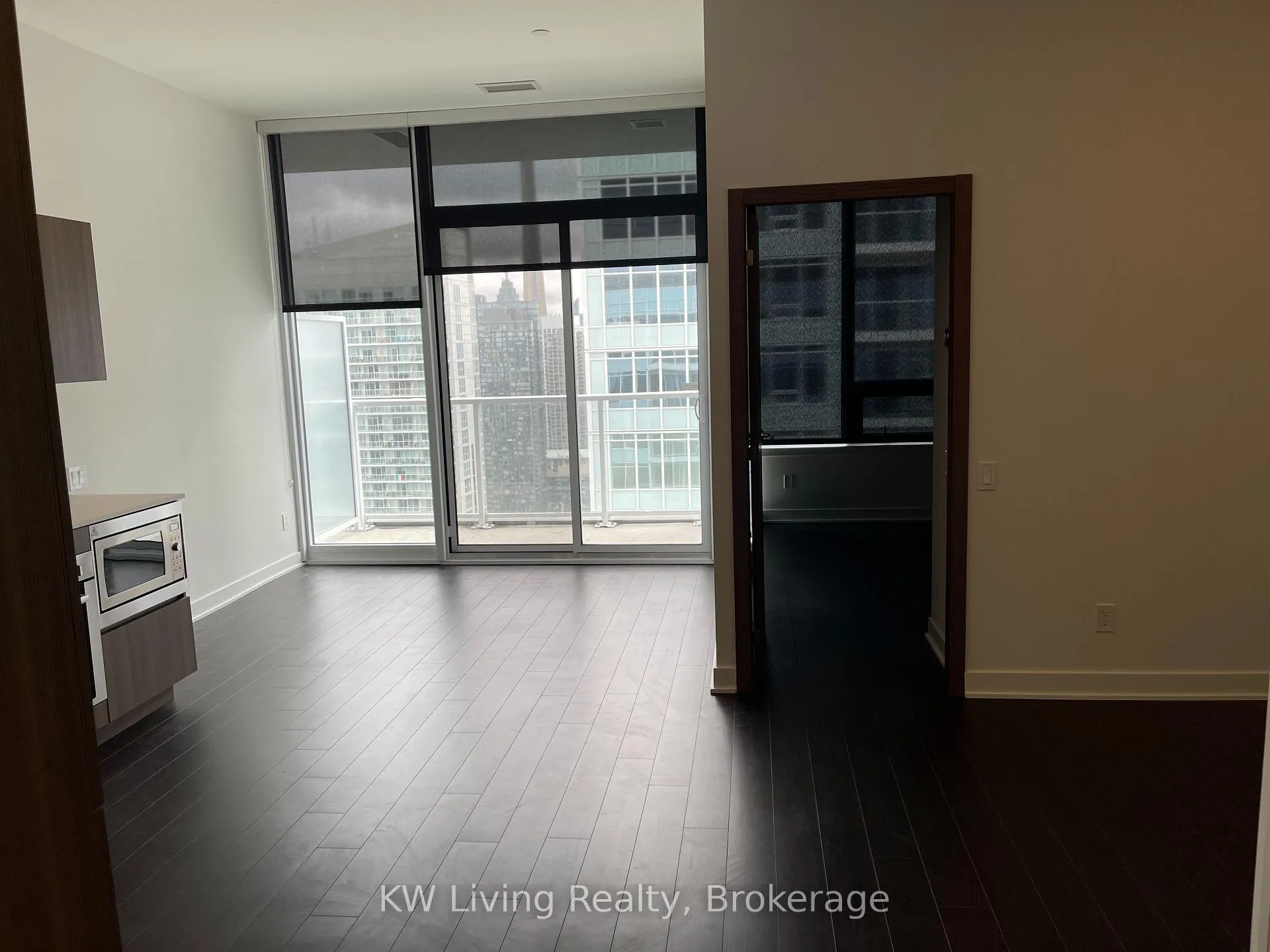 Photo 13 of Unit 4210, 19 Bathurst Street, Toronto, Waterfront Communities — HOMEH