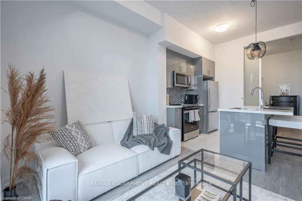 Photo 6 of Unit 419, 450 Dundas Street E, Hamilton, Waterdown — HOMEH
