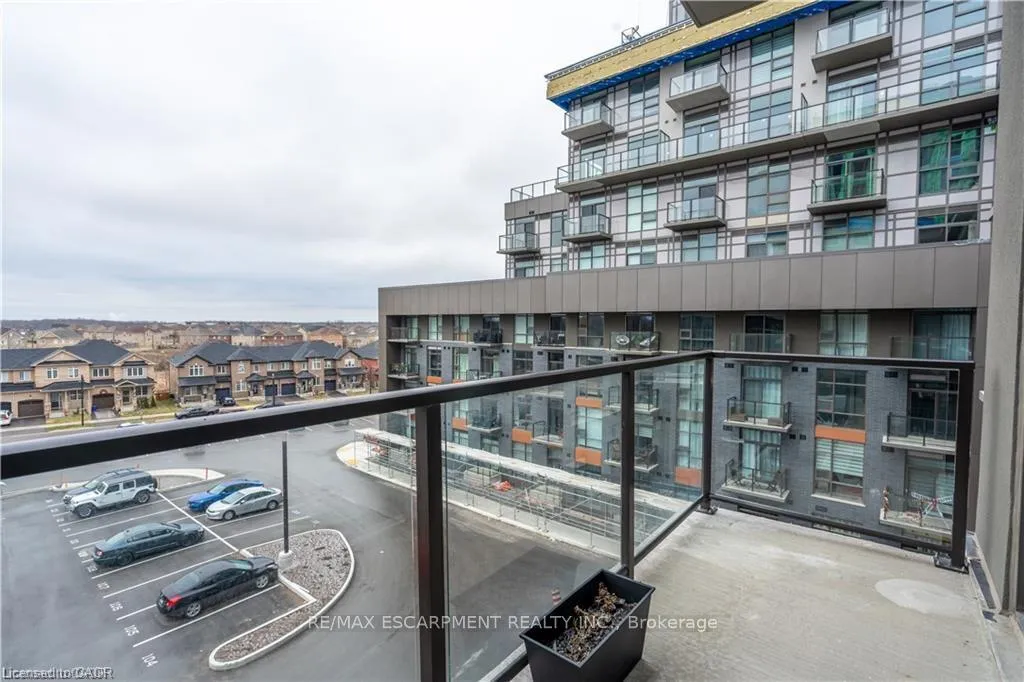 Photo 13 of Unit 419, 450 Dundas Street E, Hamilton, Waterdown — HOMEH
