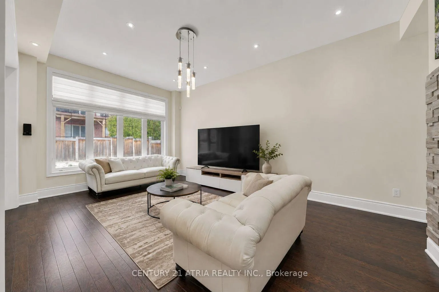 Photo 24 of 20 Baldry Avenue, Vaughan, Patterson — HOMEH