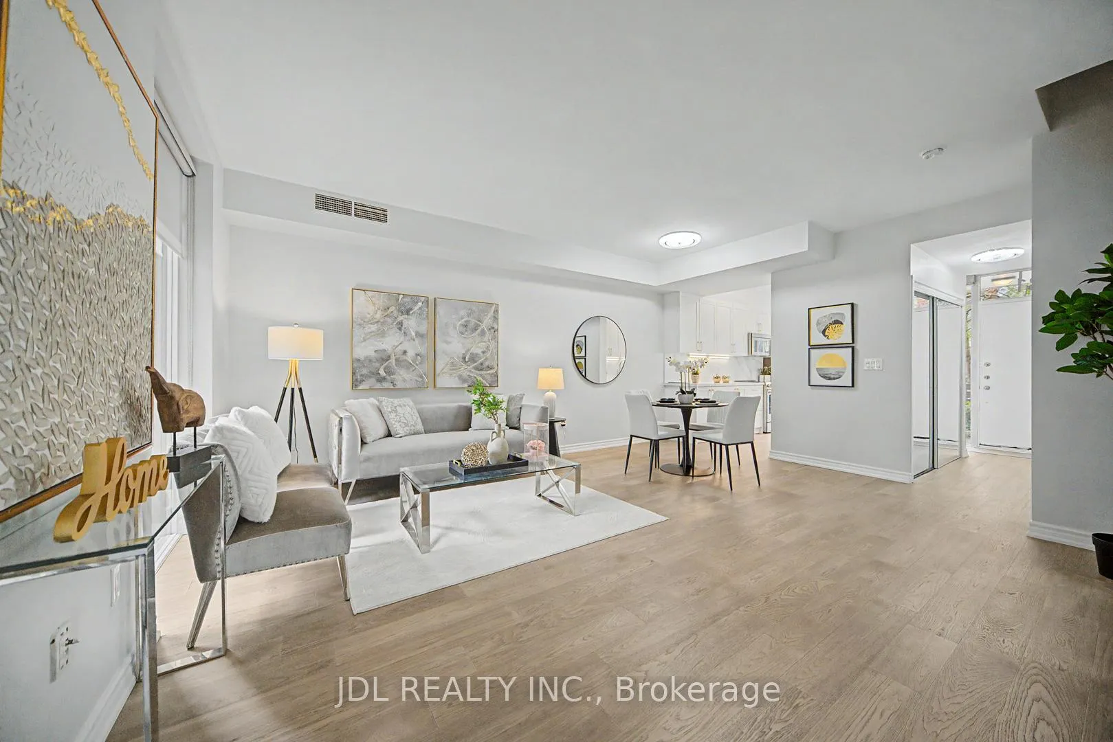 Photo 3 of Unit Th8, 31 Brunel Court, Toronto, Waterfront Communities — HOMEH