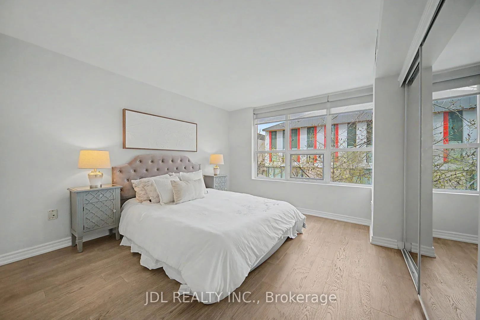 Photo 14 of Unit Th8, 31 Brunel Court, Toronto, Waterfront Communities — HOMEH