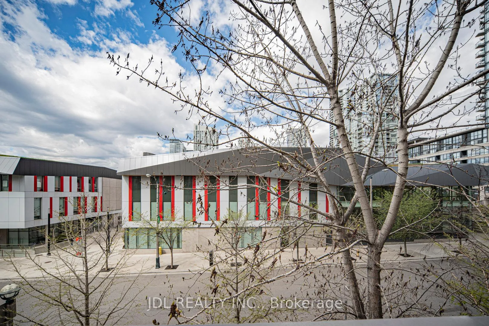 Photo 33 of Unit Th8, 31 Brunel Court, Toronto, Waterfront Communities — HOMEH