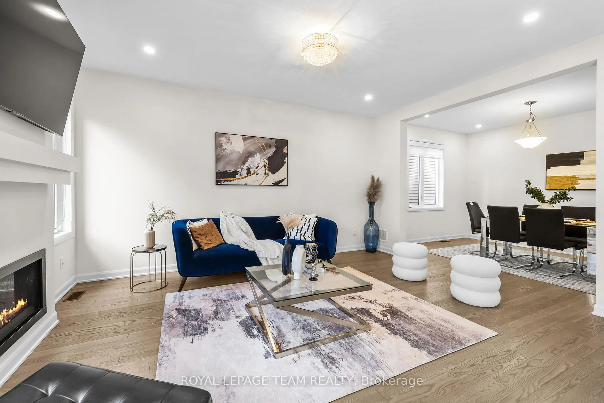 Photo 4 of 800 Cappamore Drive, Ottawa, Barrhaven - Half Moon Bay — HOMEH