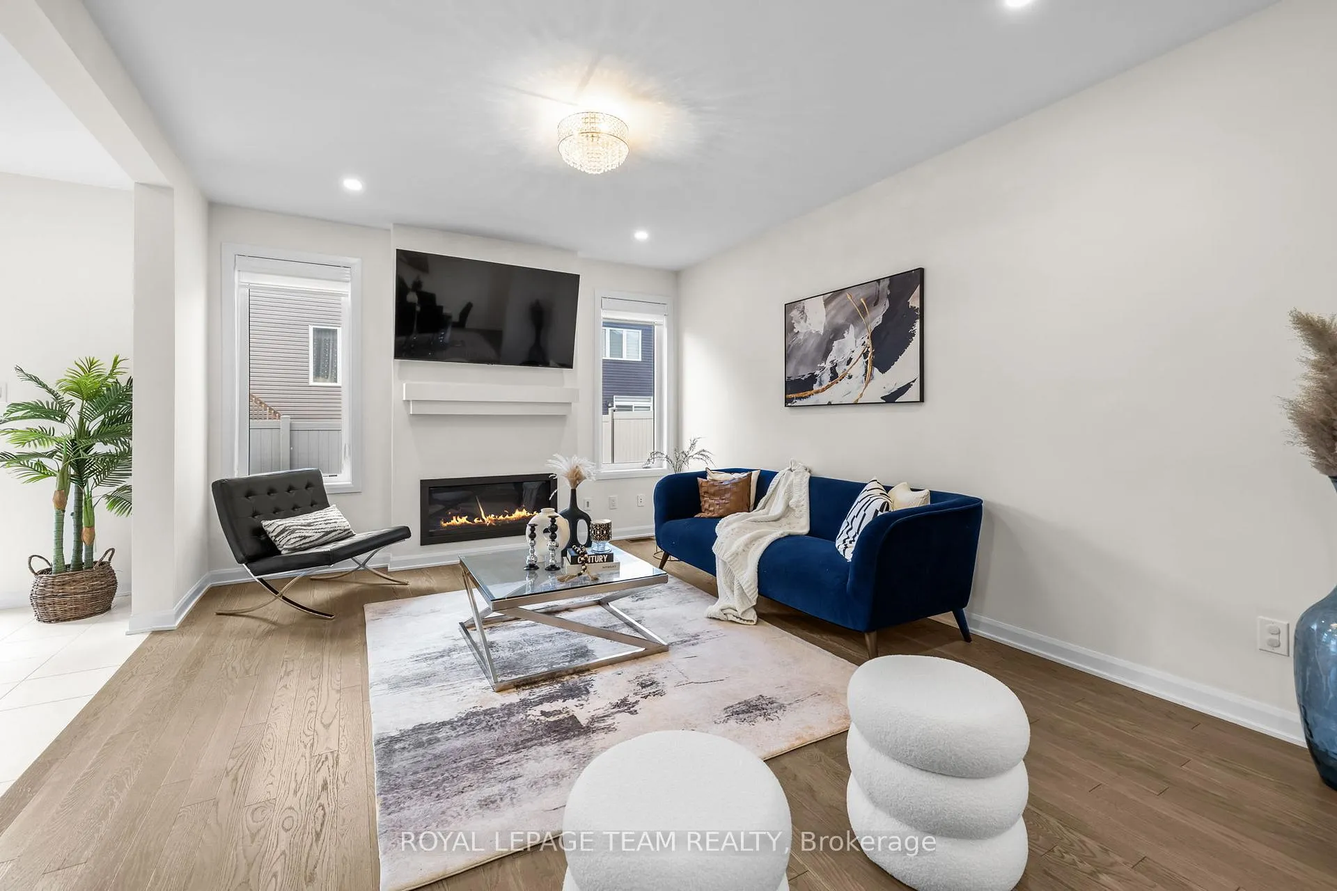 Photo 7 of 800 Cappamore Drive, Ottawa, Barrhaven - Half Moon Bay — HOMEH
