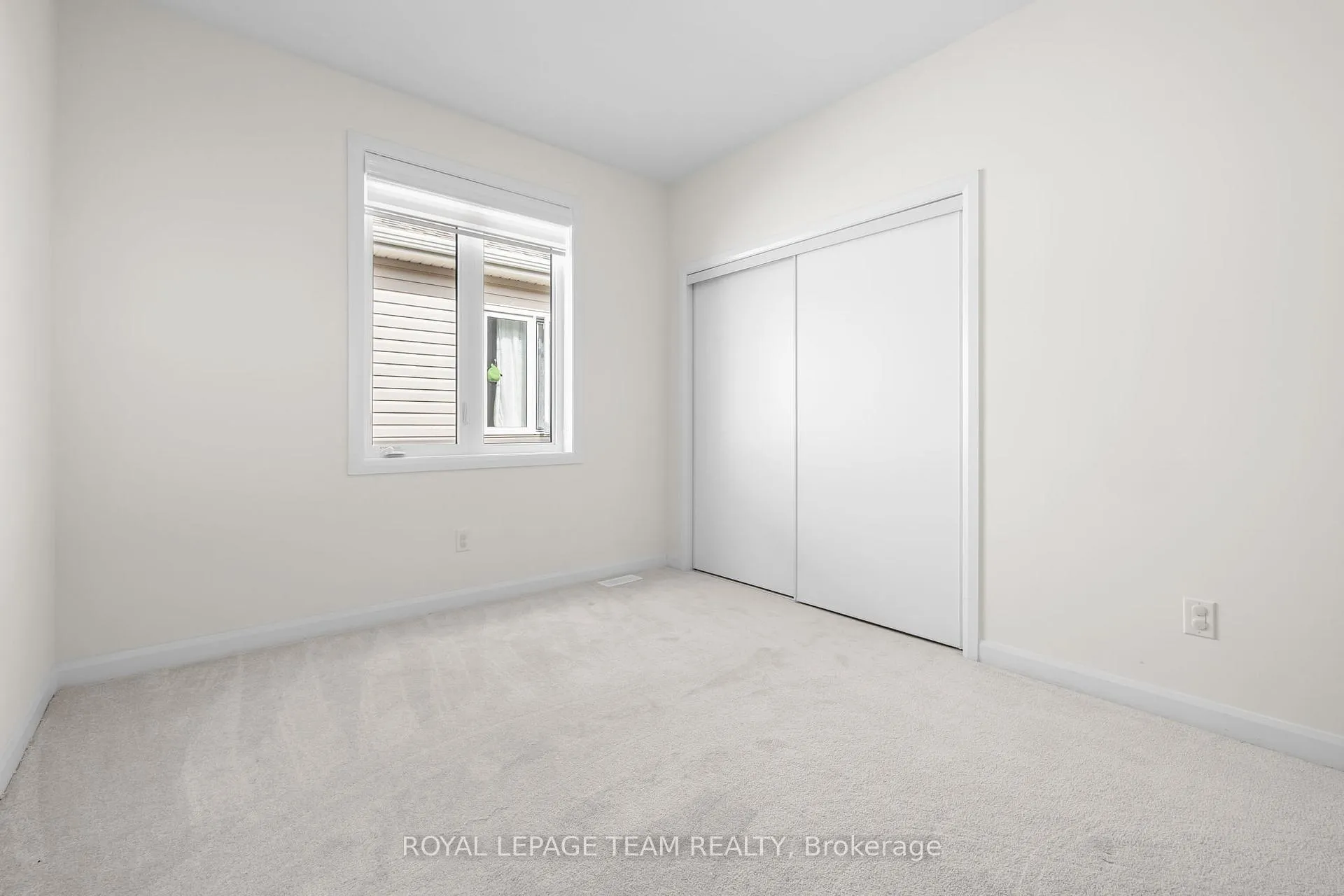 Photo 30 of 800 Cappamore Drive, Ottawa, Barrhaven - Half Moon Bay — HOMEH